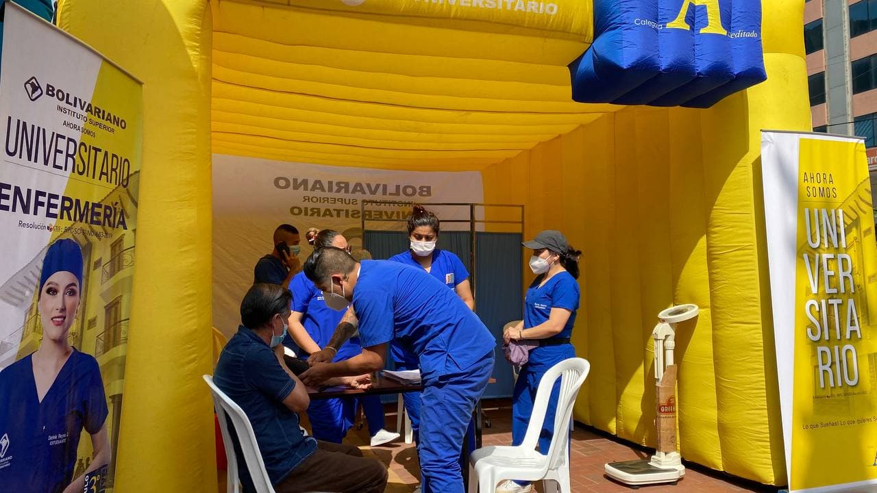 Universitario BOLIVARIANO reinicia atención gratuita de salud en El Oro