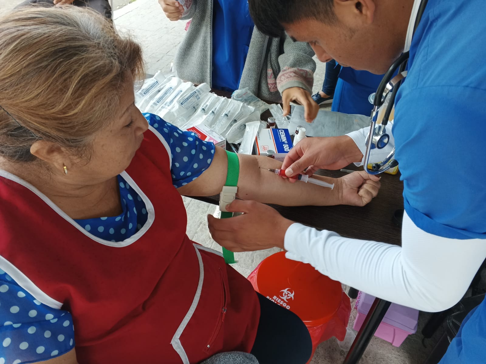 El personal de la Carrera de Enfermería del Universitario Bolivariano participará de la campaña de inmunización.
